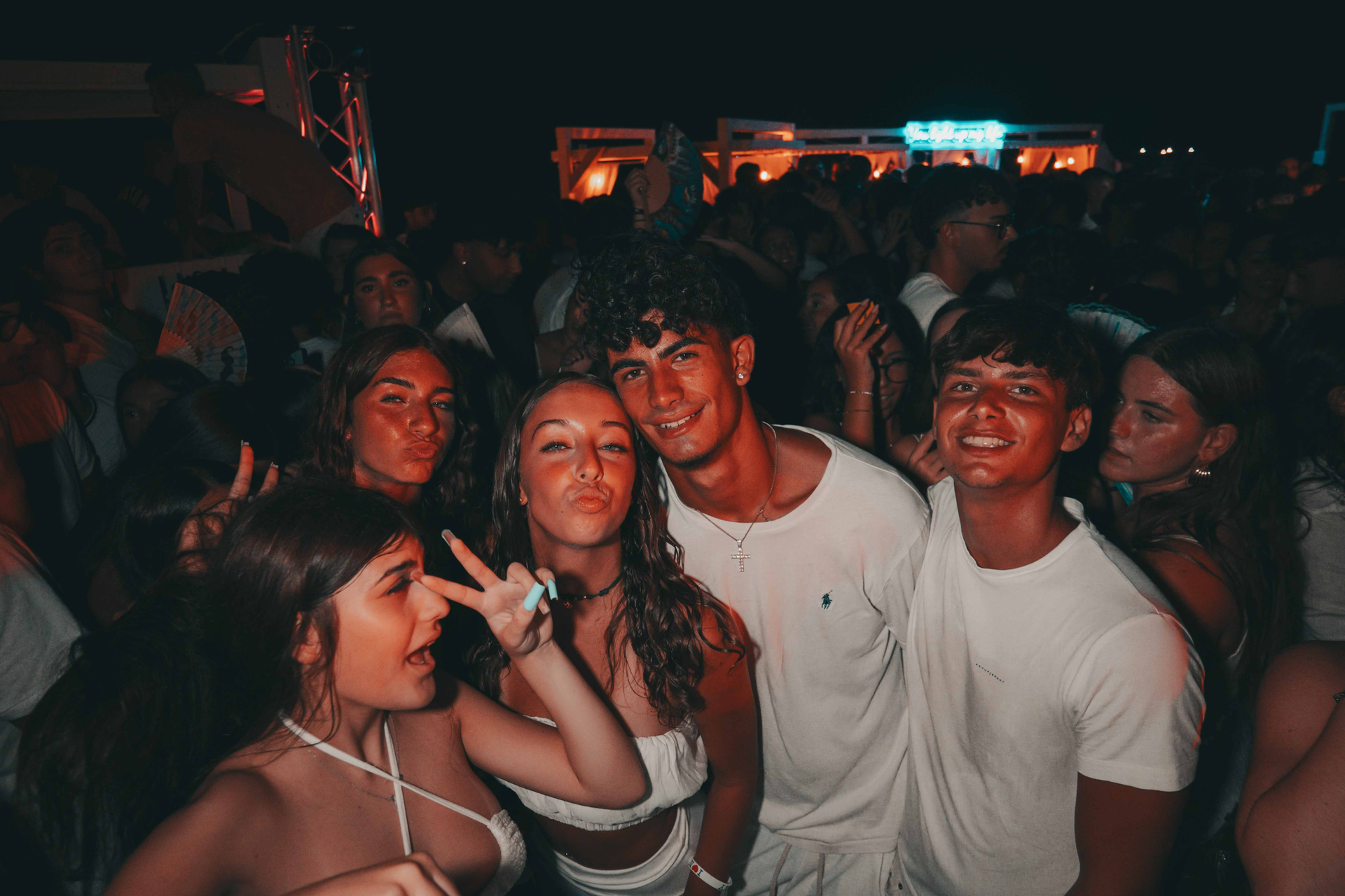 WHITE PARTY 🤍