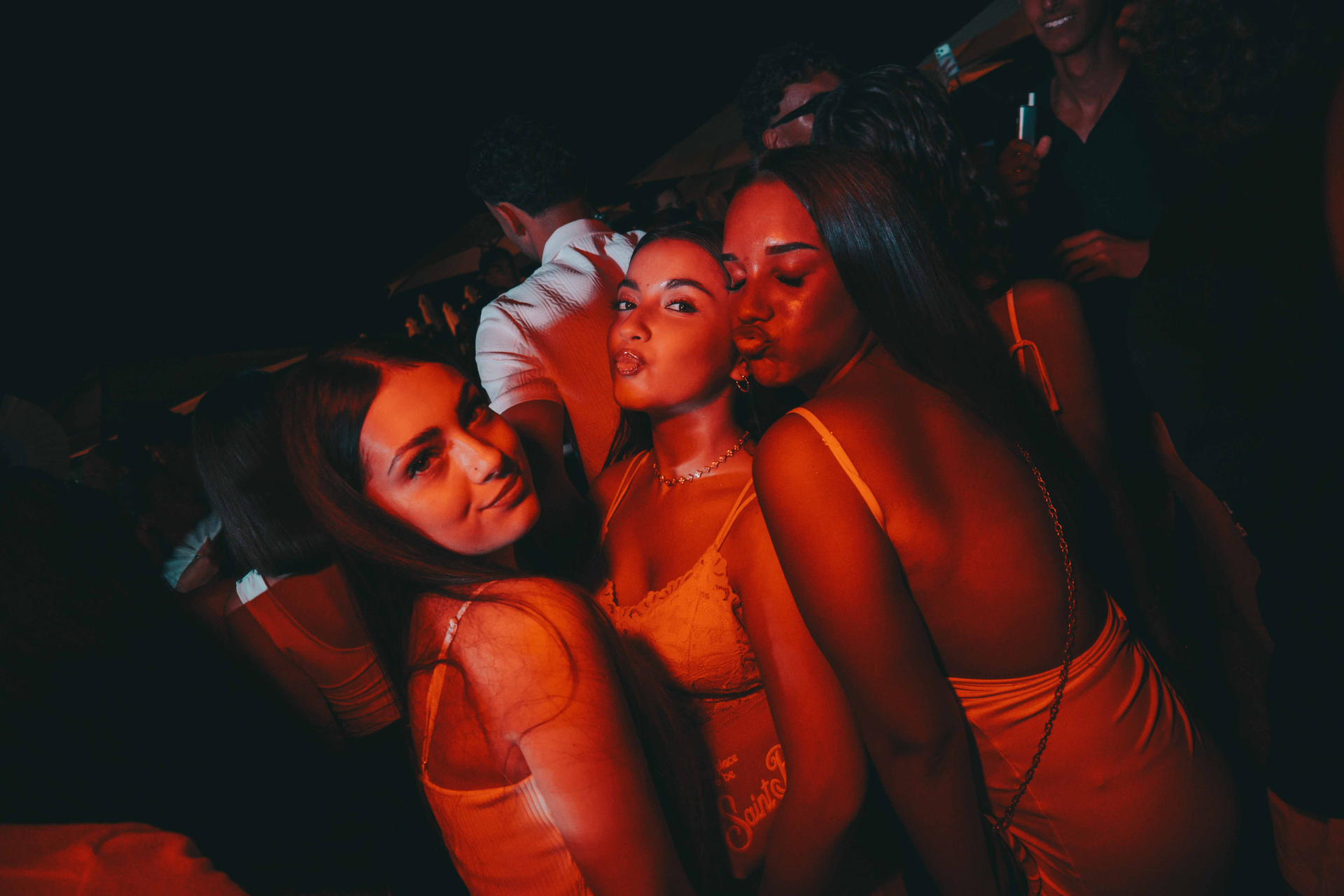 WHITE PARTY 🤍